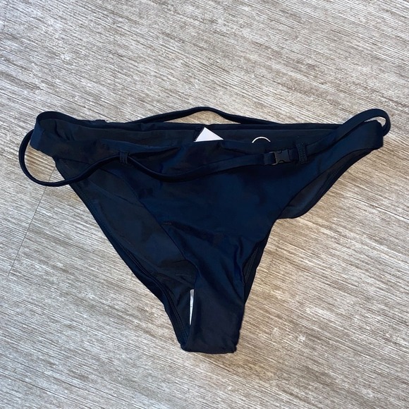 NWT Andie Swim The Rivera Bikini Bottom in Black Size M - Picture 3 of 6